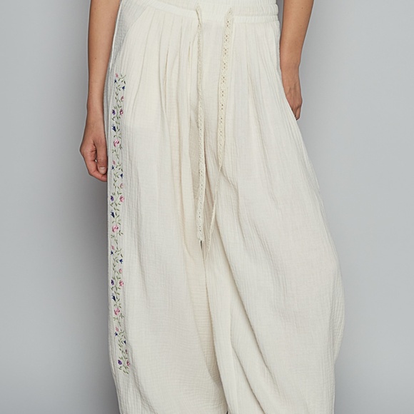 POL Women's Embroidered Patchwork Jogger Pants